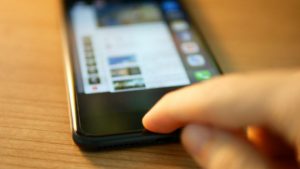 force quit iphone app home button repair