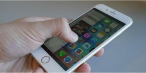 iphone home button clear app